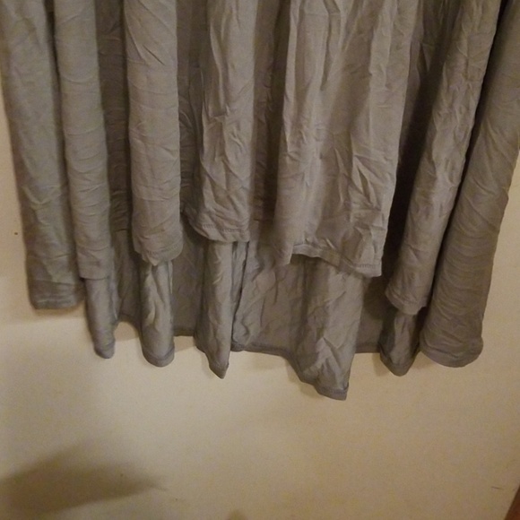 Lularoe carly solid gray - Picture 3 of 4
